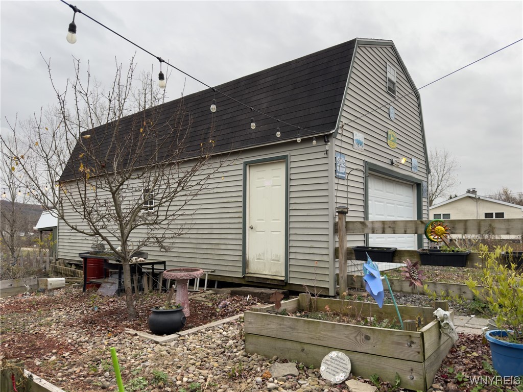 5527 East Creek Road Wales, NY 14139 - Photo 16 of 21