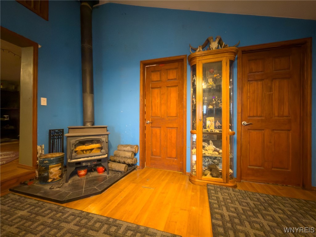 5527 East Creek Road Wales, NY 14139 - Photo 5 of 21