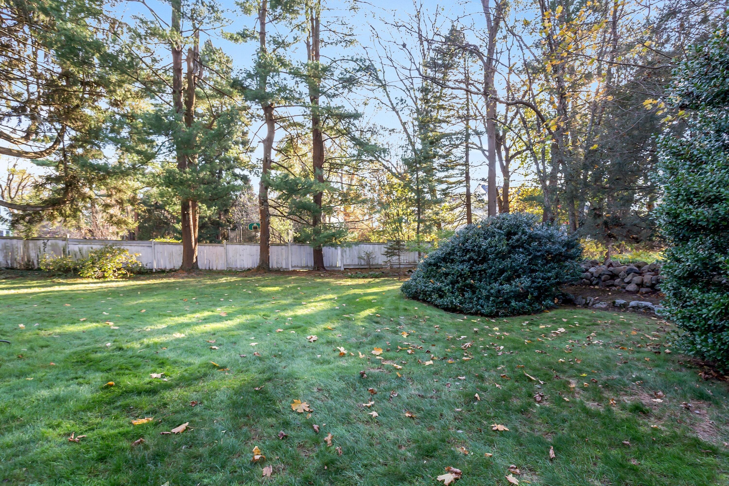 9 Peterick Lane Darien, CT 06820 - Photo 28 of 28