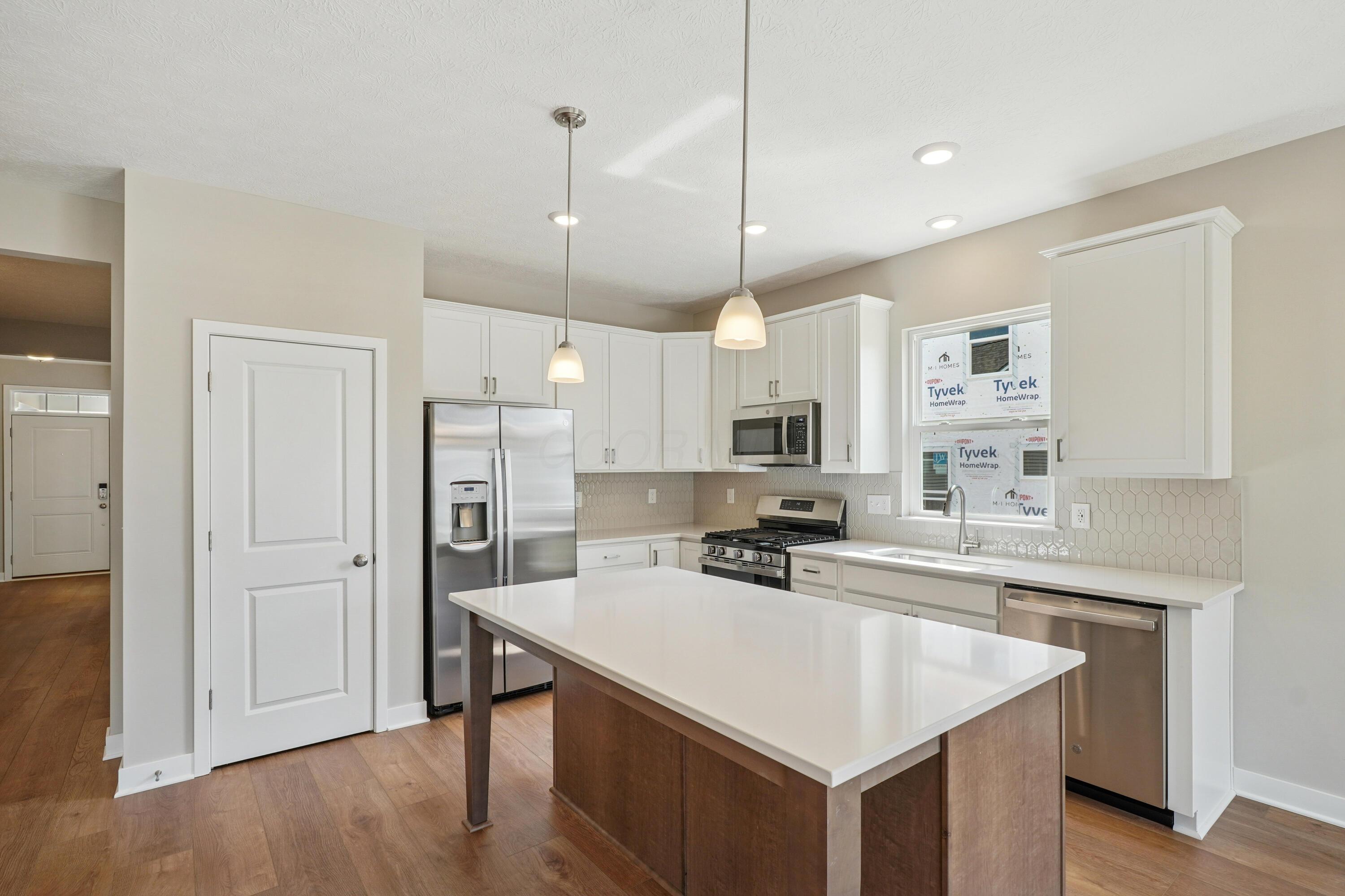 308 Reign Way Pataskala, OH 43062 - Photo 20 of 35 Kitchen