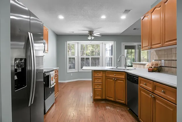 $2,600 | 5382 Westchester Place, North Charleston, SC 29418