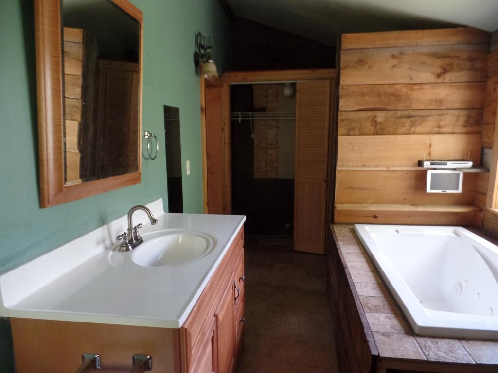 610 Tuttle Hill Road Canaan, NH 03741 - Photo 11 of 11 Gallery Image 11