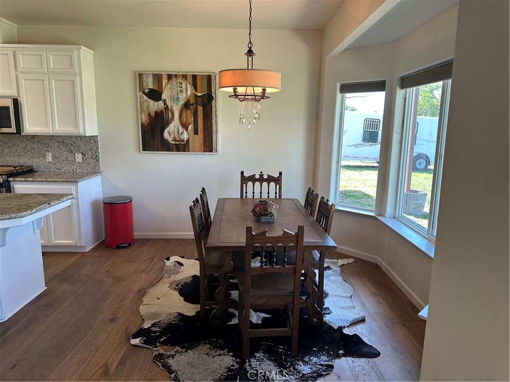 5427 Shooting Star Road Catheys Valley, CA 95306 - Photo 11 of 57