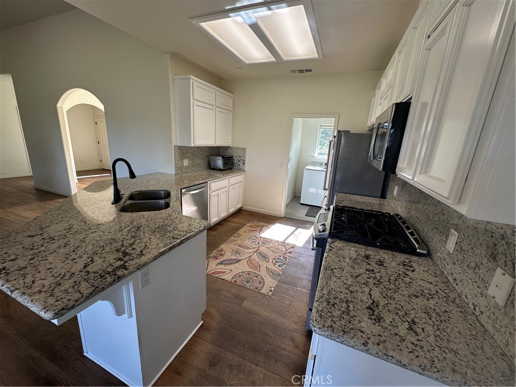 5427 Shooting Star Road Catheys Valley, CA 95306 - Photo 19 of 57