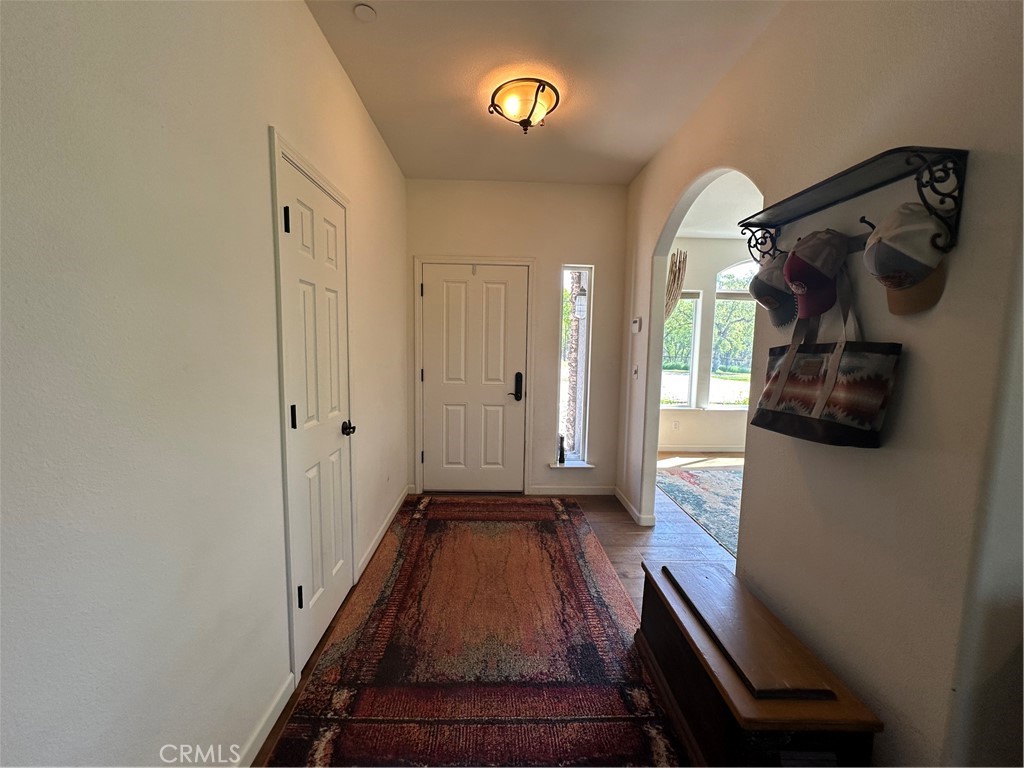 5427 Shooting Star Road Catheys Valley, CA 95306 - Photo 30 of 57 Front Entry