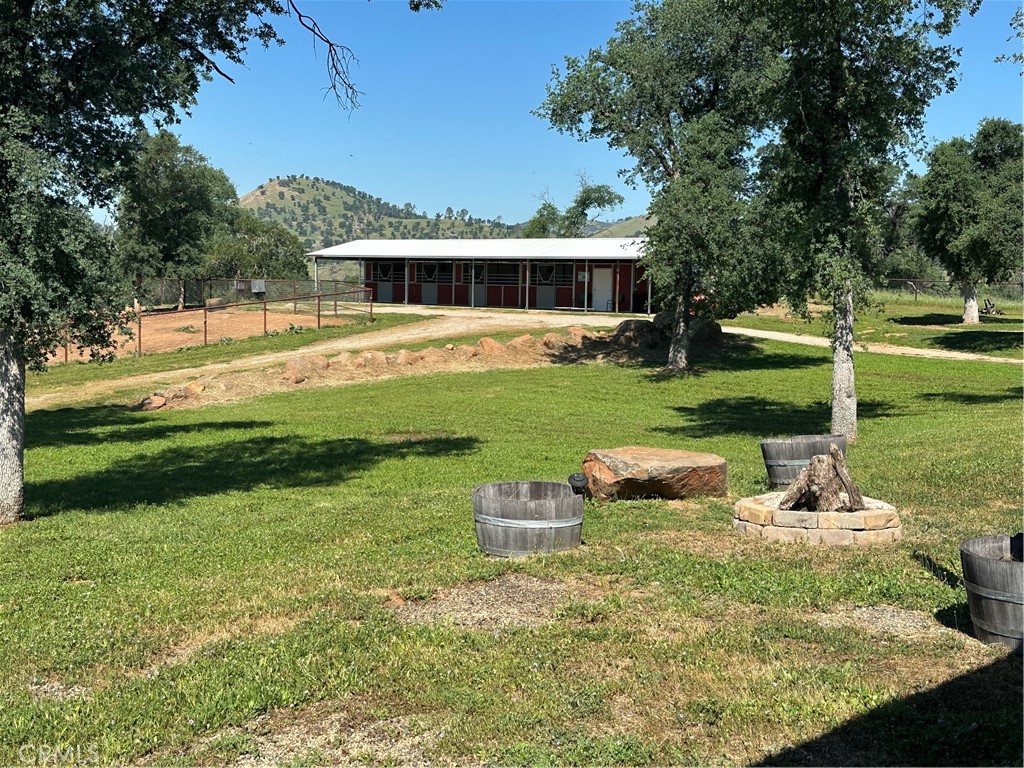 5427 Shooting Star Road Catheys Valley, CA 95306 - Photo 35 of 57