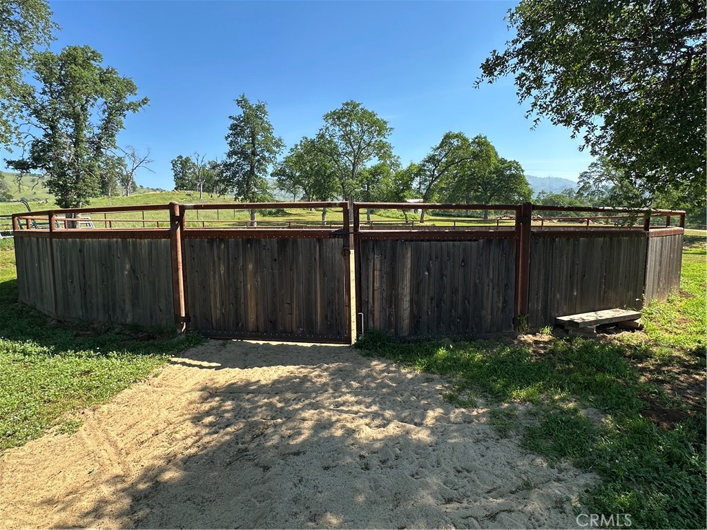 5427 Shooting Star Road Catheys Valley, CA 95306 - Photo 38 of 57