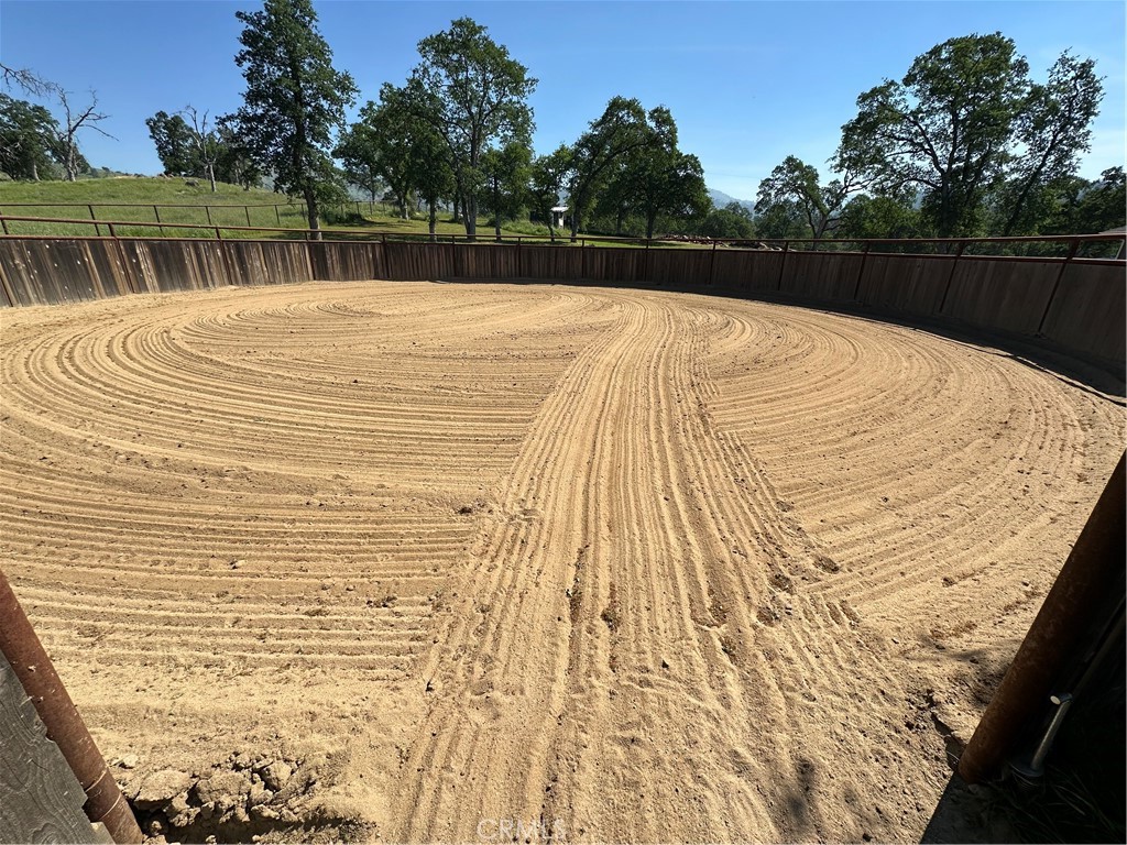 5427 Shooting Star Road Catheys Valley, CA 95306 - Photo 40 of 57