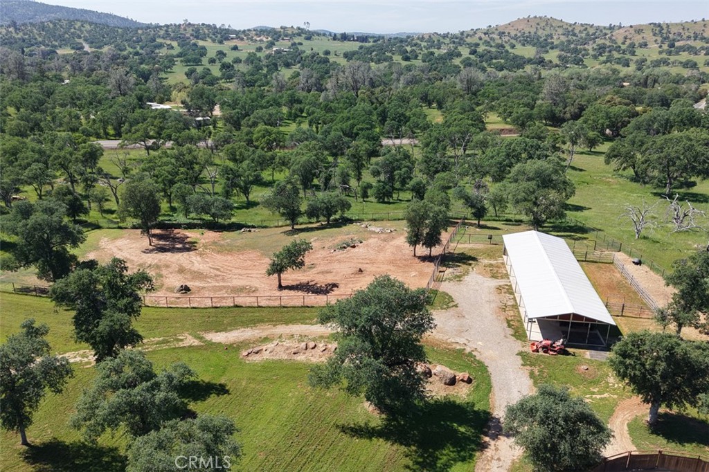 5427 Shooting Star Road Catheys Valley, CA 95306 - Photo 8 of 57