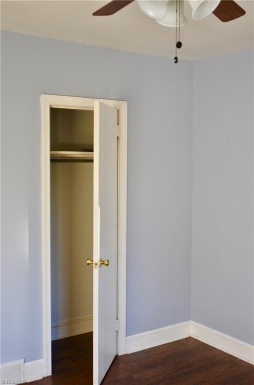 5818 Jones Road Walkertown, NC 27051 - Photo 22 of 49 Primary closet