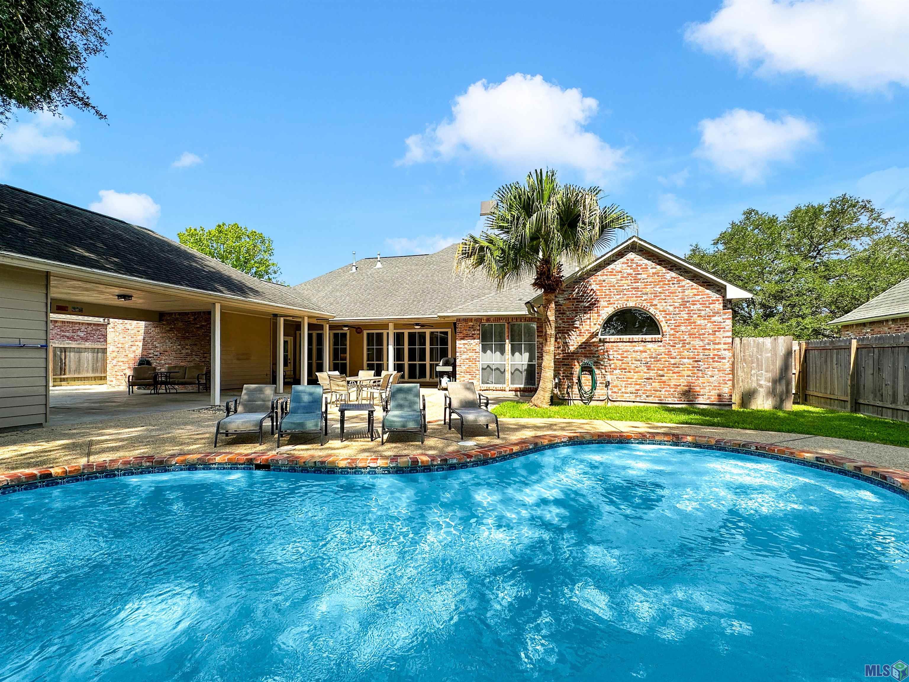 17745 West Colony Way St. George, LA 70810 - Photo 1 of 29 Gallery Image 1