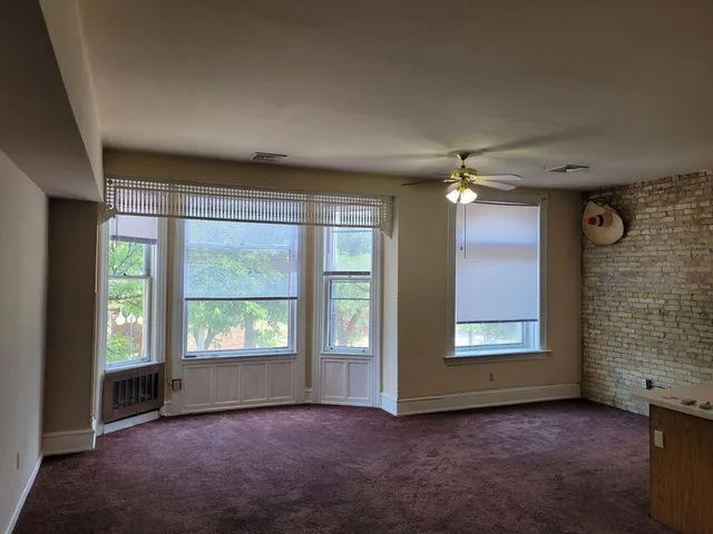 $1,650 | 2109 North Doctor Martin Luther King Junior Drive, Unit 1, Milwaukee, WI 53212