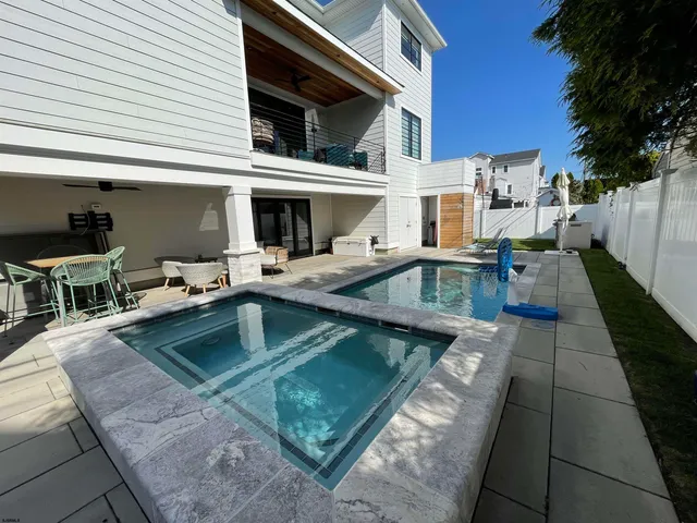 $3,850,000 | 316 North Thurlow Avenue, Margate City, NJ 08402