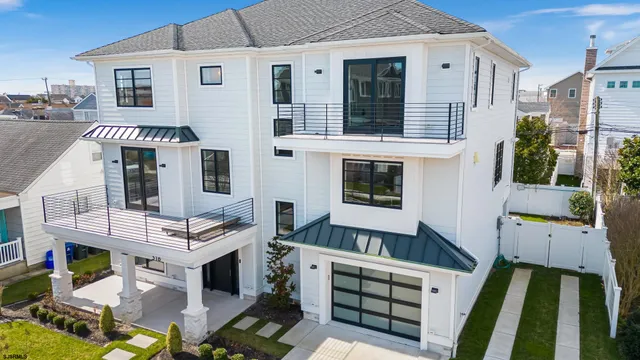 $3,850,000 | 316 North Thurlow Avenue, Margate City, NJ 08402
