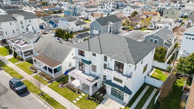 $3,850,000 | 316 North Thurlow Avenue, Margate City, NJ 08402
