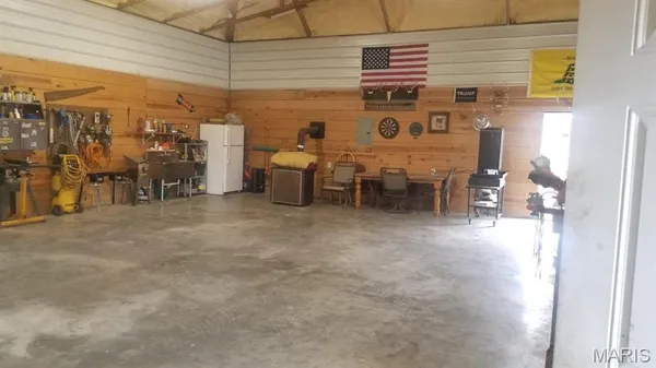 $485,000 | 15620 County Rd WW-A, Mountain View, MO 65548