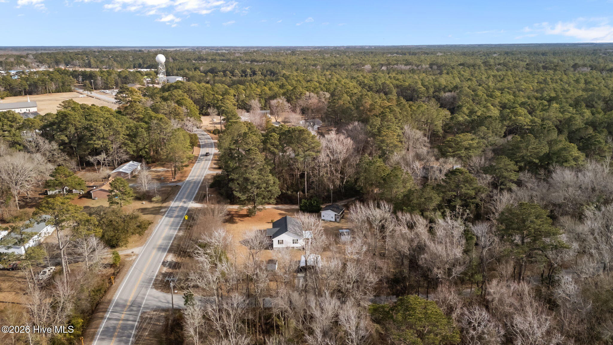 585 Roberts Road Newport, NC 28570 - Photo 38 of 40 39-web-or-mls-DJI_20260130143725_0837_D