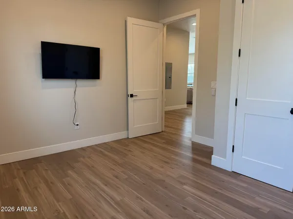 $5,500 | 8736 East Joshua Tree Lane, Scottsdale, AZ 85250