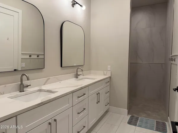 $5,500 | 8736 East Joshua Tree Lane, Scottsdale, AZ 85250