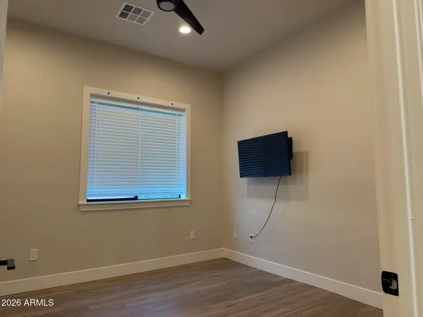 $5,500 | 8736 East Joshua Tree Lane, Scottsdale, AZ 85250