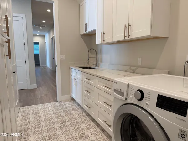 $5,500 | 8736 East Joshua Tree Lane, Scottsdale, AZ 85250