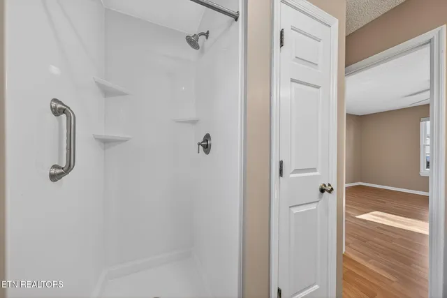 $279,900 | 153 Glenwood Drive, Crossville, TN 38558