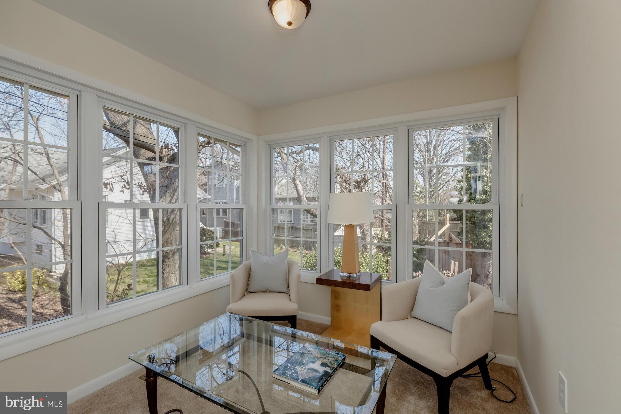 703 Russell Road Alexandria, VA 22301 - Photo 14 of 28 Interior (General)