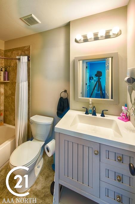 1388 Crescent Lane Rochester, MI 48306 - Photo 16 of 30