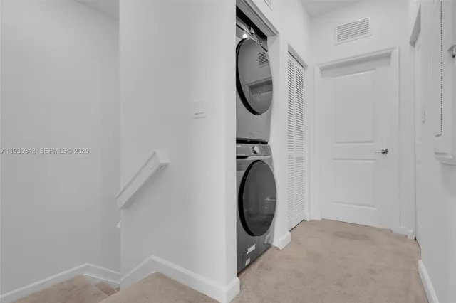 $2,700 | 24563 Southwest 117th Court, Unit 24563, Homestead, FL 33032