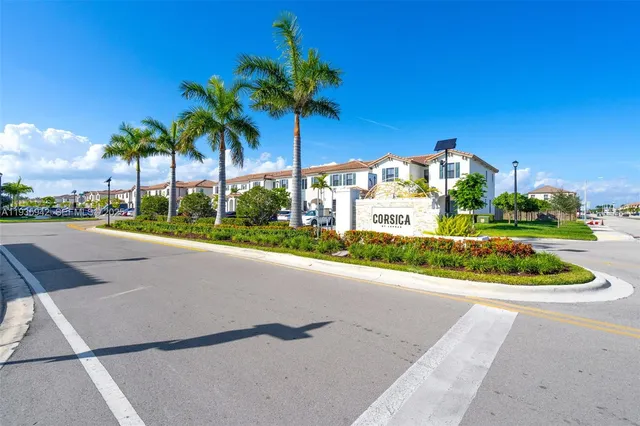 $2,700 | 24563 Southwest 117th Court, Unit 24563, Homestead, FL 33032