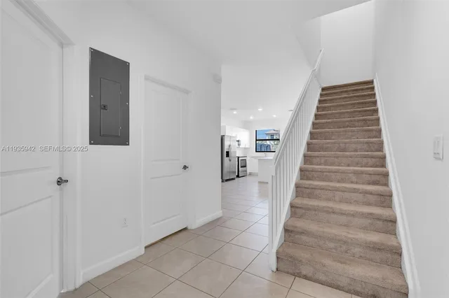 $2,700 | 24563 Southwest 117th Court, Unit 24563, Homestead, FL 33032