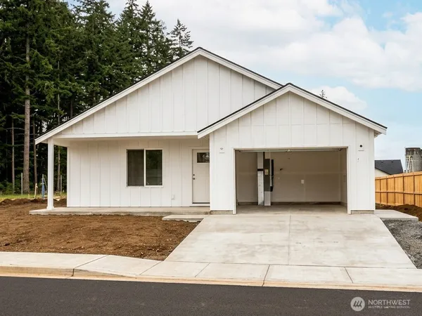 $395,000 | 245 Eminence Avenue, Winlock, WA 98596