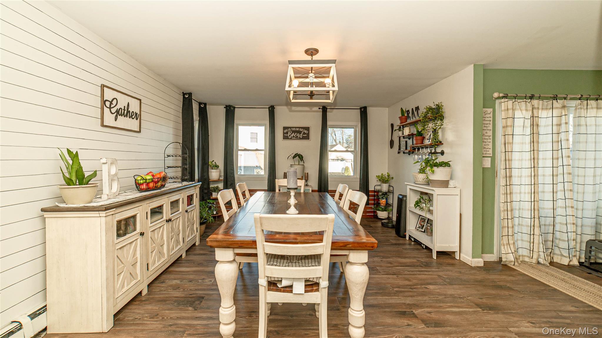 67 Sheldon Street Central Islip, NY 11722 - Photo 8 of 26