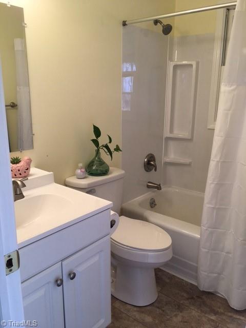 533 Old Homestead Road Wilkesboro, NC 28697 - Photo 2 of 12 Gallery Image 2