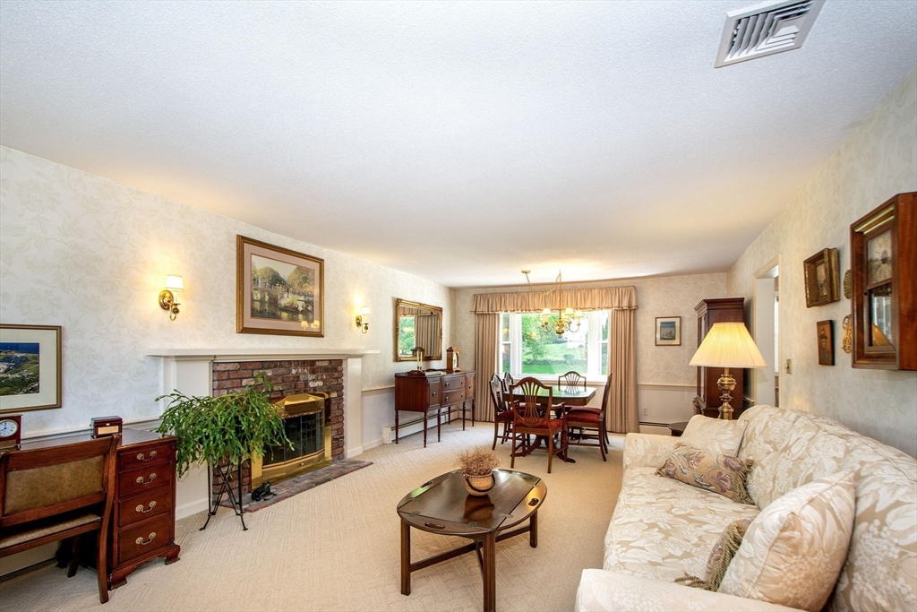 41 First Parish Road Scituate, MA 02066 - Photo 8 of 42