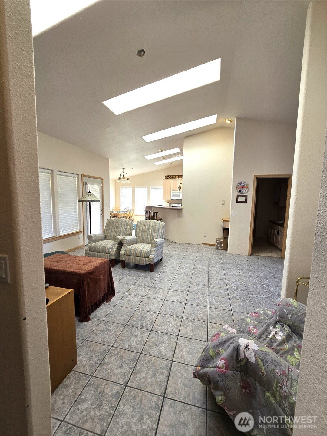 30100 H Street Ocean Park, WA 98640 - Photo 13 of 22 a living room with furniture and a window