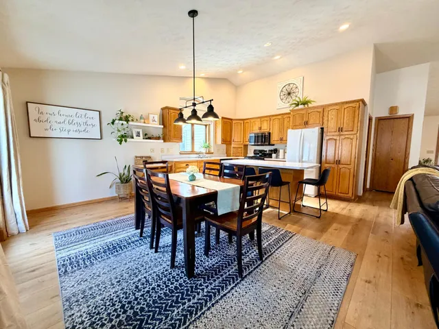 $429,000 | 867 Briarwood Drive, Worthington, MN 56187