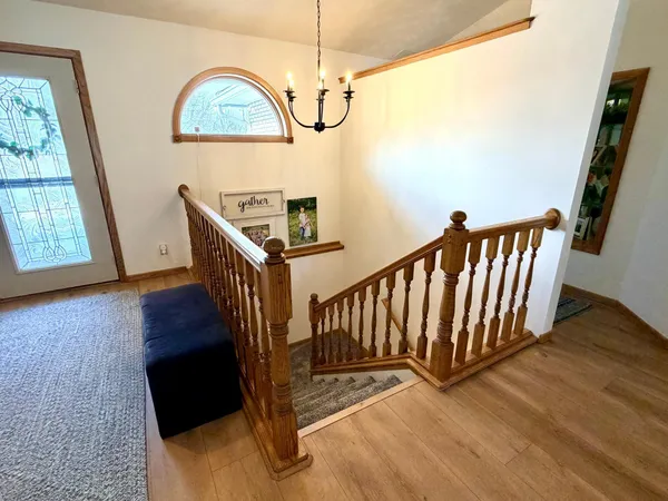 $429,000 | 867 Briarwood Drive, Worthington, MN 56187