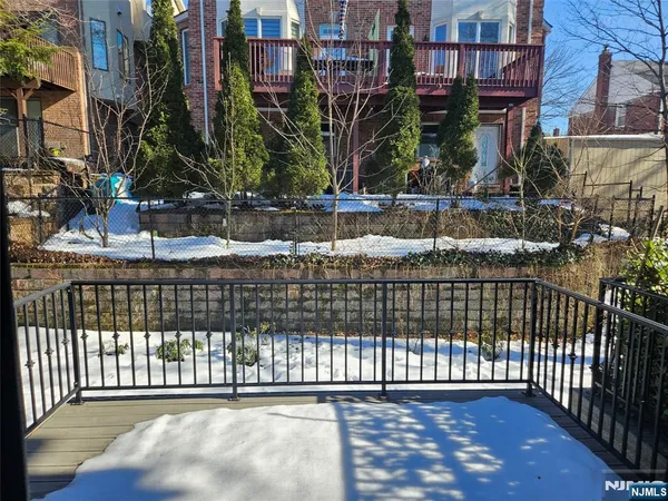$5,250 | 510 3rd Street, Unit A, Palisades Park, NJ 07650