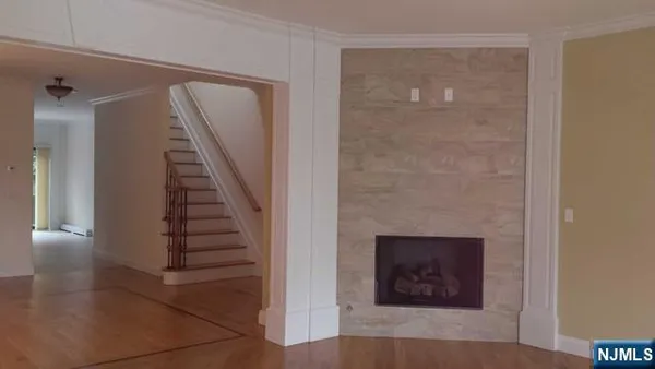 $5,250 | 510 3rd Street, Unit A, Palisades Park, NJ 07650