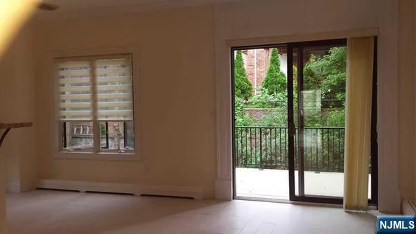 $5,250 | 510 3rd Street, Unit A, Palisades Park, NJ 07650