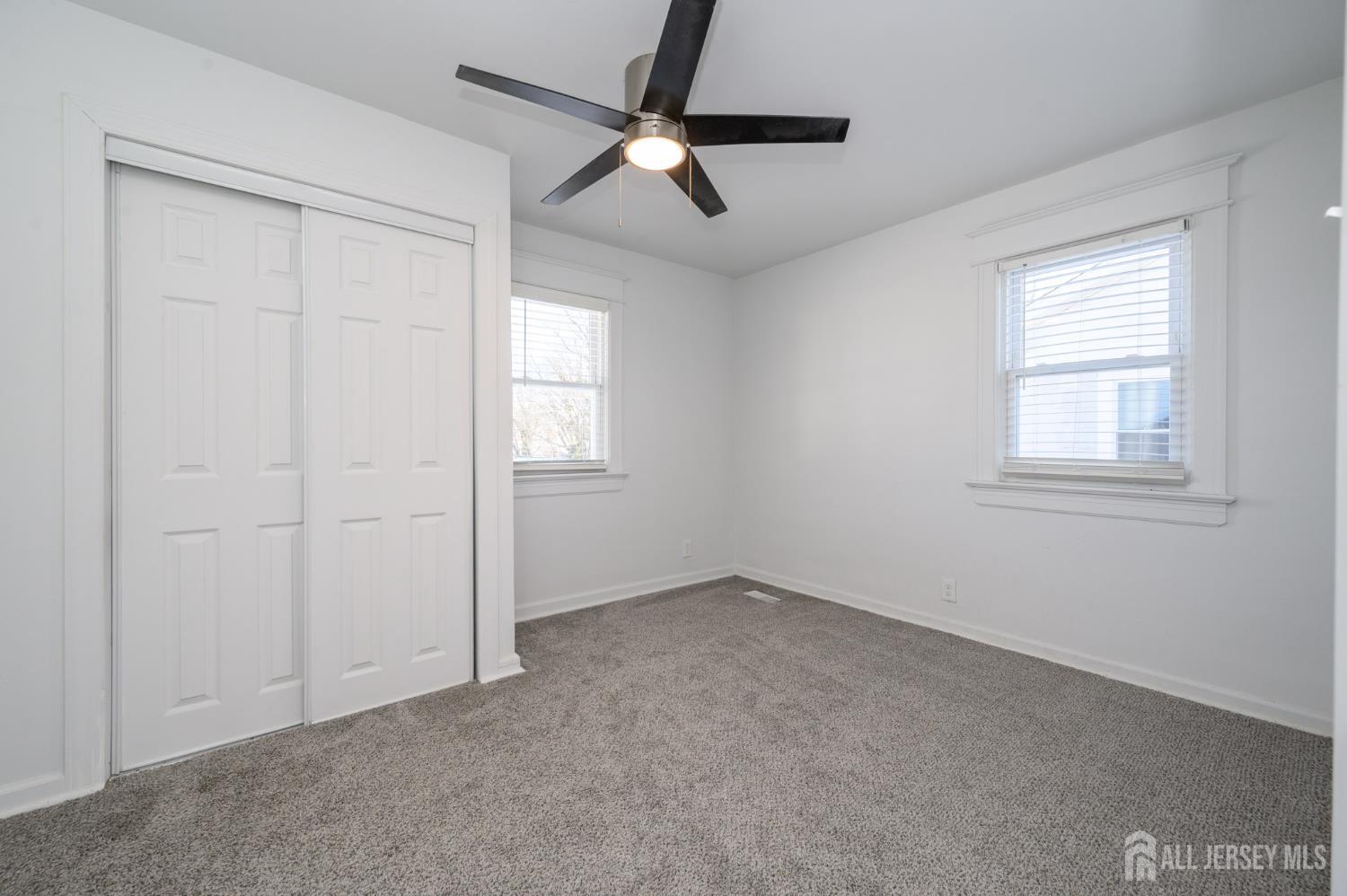 317 Billingsport Road Paulsboro, NJ 08066 - Photo 20 of 32