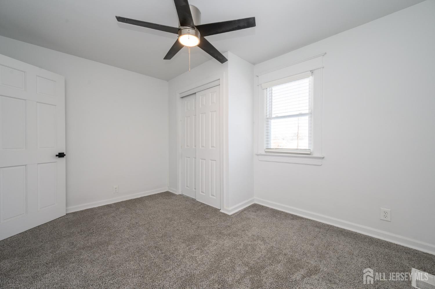 317 Billingsport Road Paulsboro, NJ 08066 - Photo 21 of 32