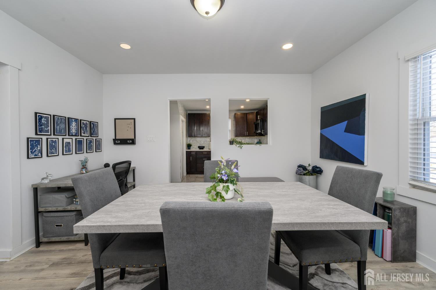 317 Billingsport Road Paulsboro, NJ 08066 - Photo 9 of 32