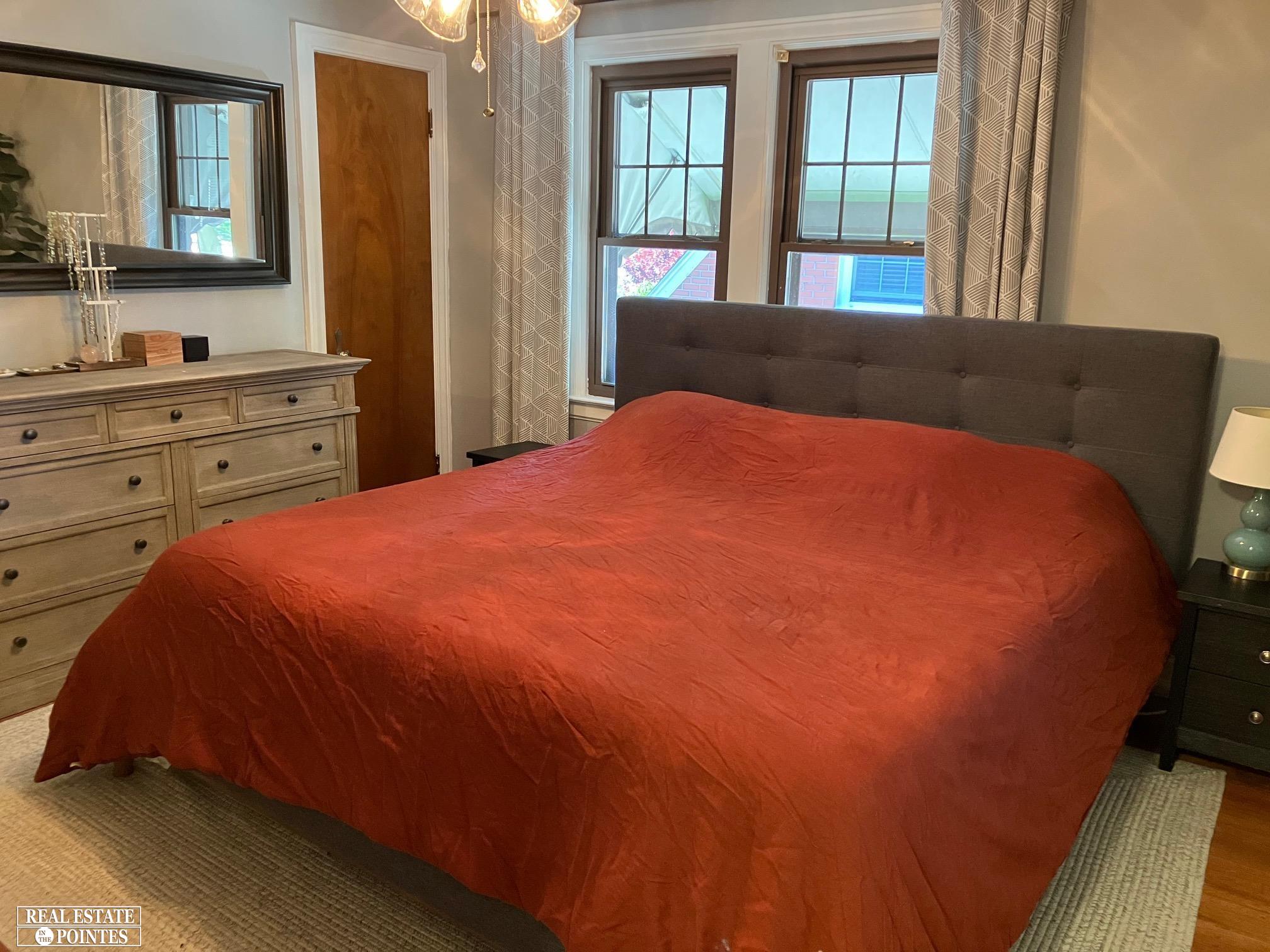 305 Kerby Road Grosse Pointe Farms, MI 48236 - Photo 18 of 40