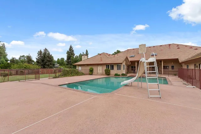 $1,750,000 | 7357 East Dennett Avenue, Fresno, CA 93737