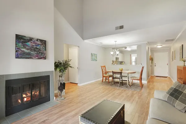 $259,000 | 2401 Eilers Lane, Unit 304, Lodi, CA 95242