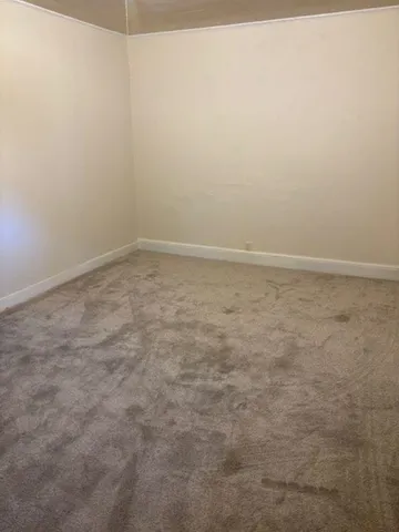 $1,195 | 77 Main Street, Unit 4, Greenville, NH 03048