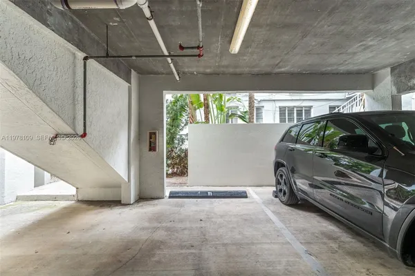 $3,750 | 630 85th Street, Unit 205, Miami Beach, FL 33141