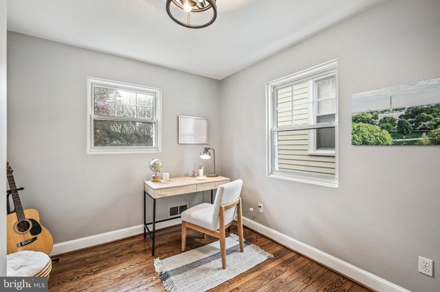 $975,000 | 20 West Myrtle Street, Alexandria, VA 22301